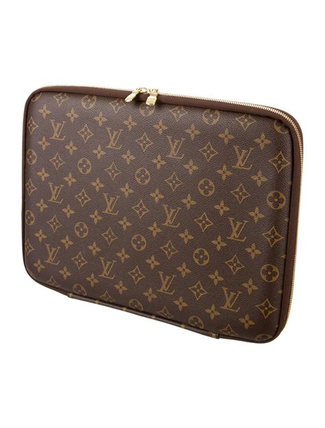 louis vuitton computer sleeve 13